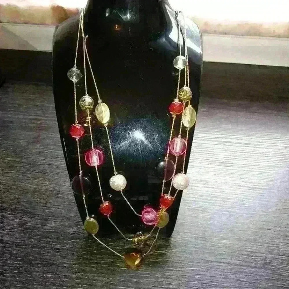 Mix It Jewelry - Women's Beaded Necklace And Earring Set New With Tags